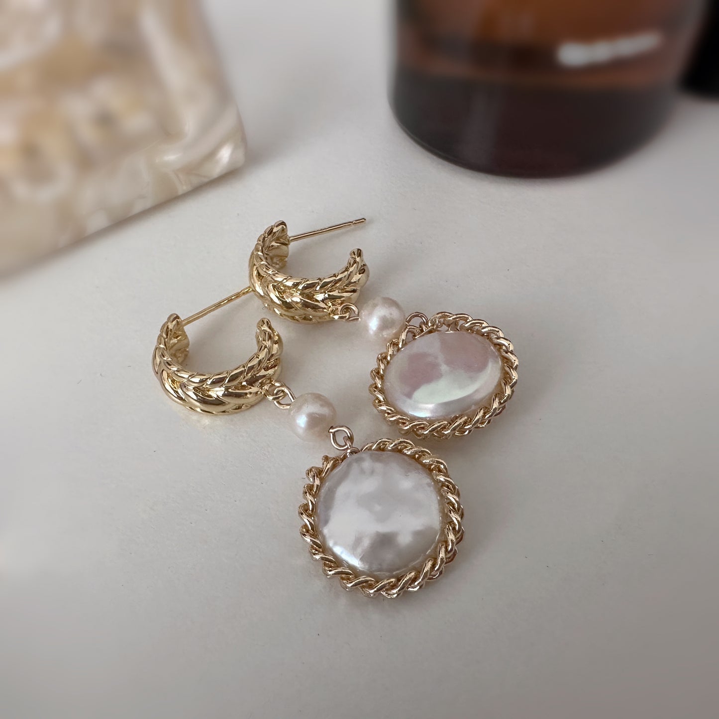 Natural Coin Pearl Hanging Earrings