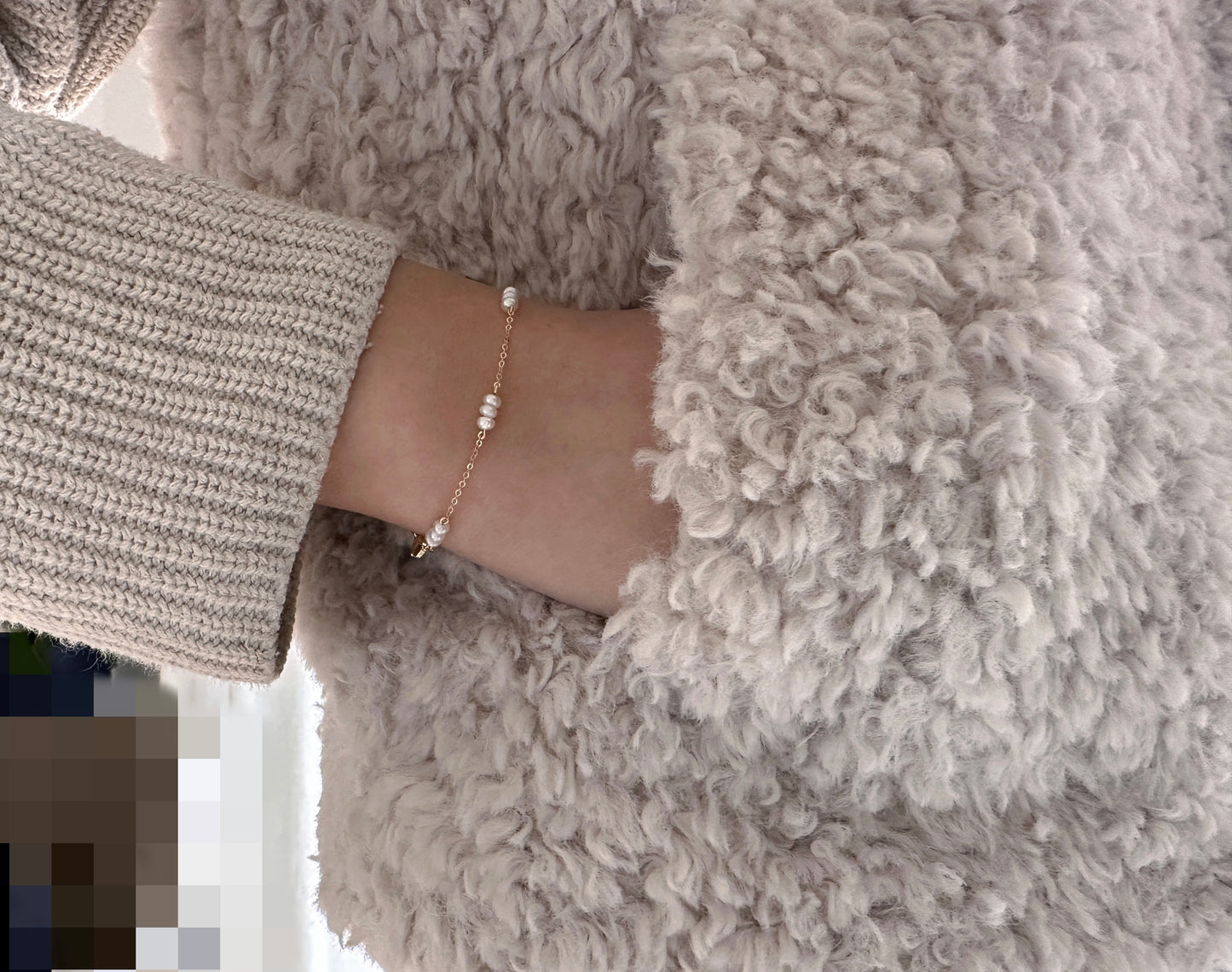 "Delicately Beautiful" Pearl Bracelet/Anklet