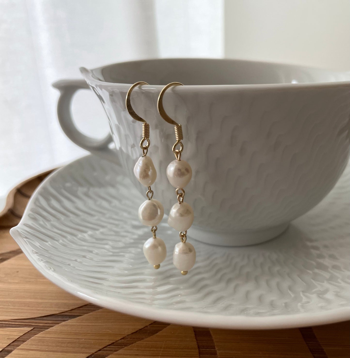 Barocke Perlen Ohrringe, Süßwasserperlen Hängeohrringe, Süßwasserperlen Ohrringe, 14k vergoldet, Elegant | Minimalist Jewelry