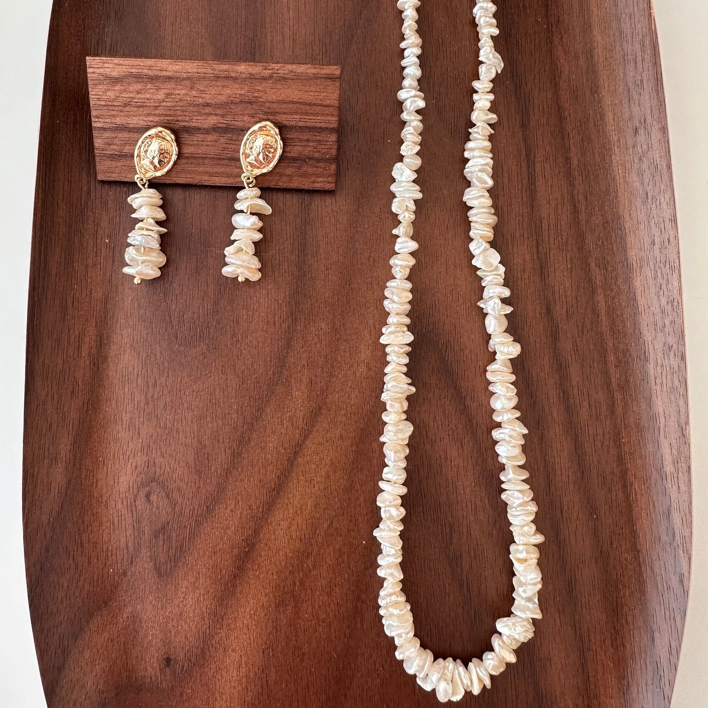 Keshi Perle Tropfen Ohrringe | 14K vergoldet, Retro Style | Minimalist Jewelry