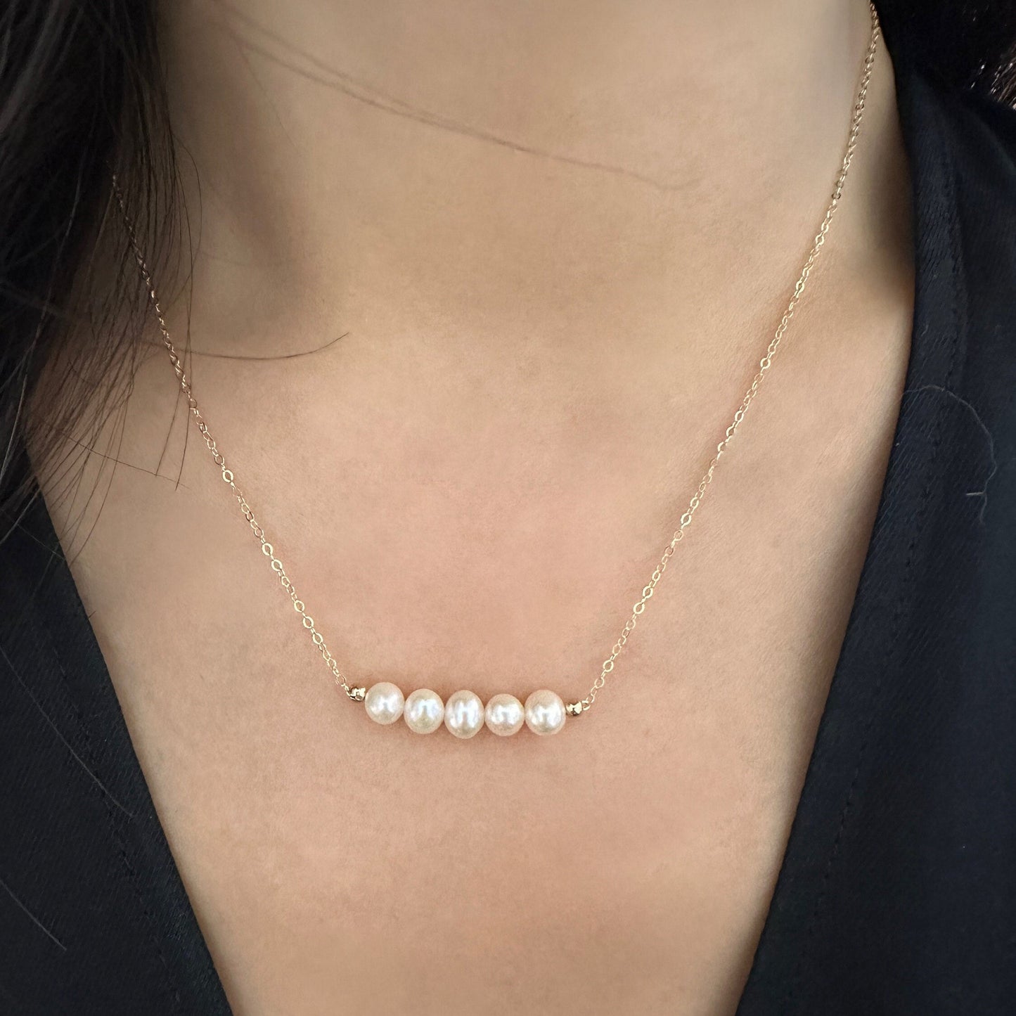 Elegante Perlenkette|5 Süßwasserperlen und 14K Goldgefüllt O-Kette|zierliche Halskette|Gold Filled Halskette|Goldkette | Minimalist Jewelry