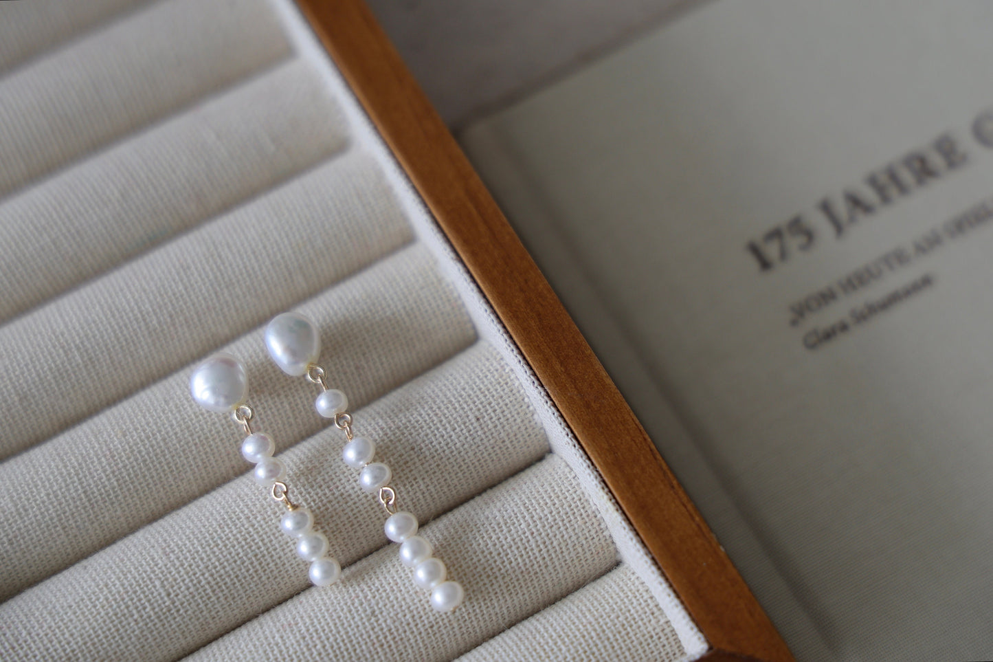 Handgemachte Perlenohrringe|Elegante Perlenohrringe|Unregelmäßige Form|Brautschmuck|Hochzeitsohrringe|Brautjungfern|Hängeohrringe|Geschenk | Minimalist Jewelry