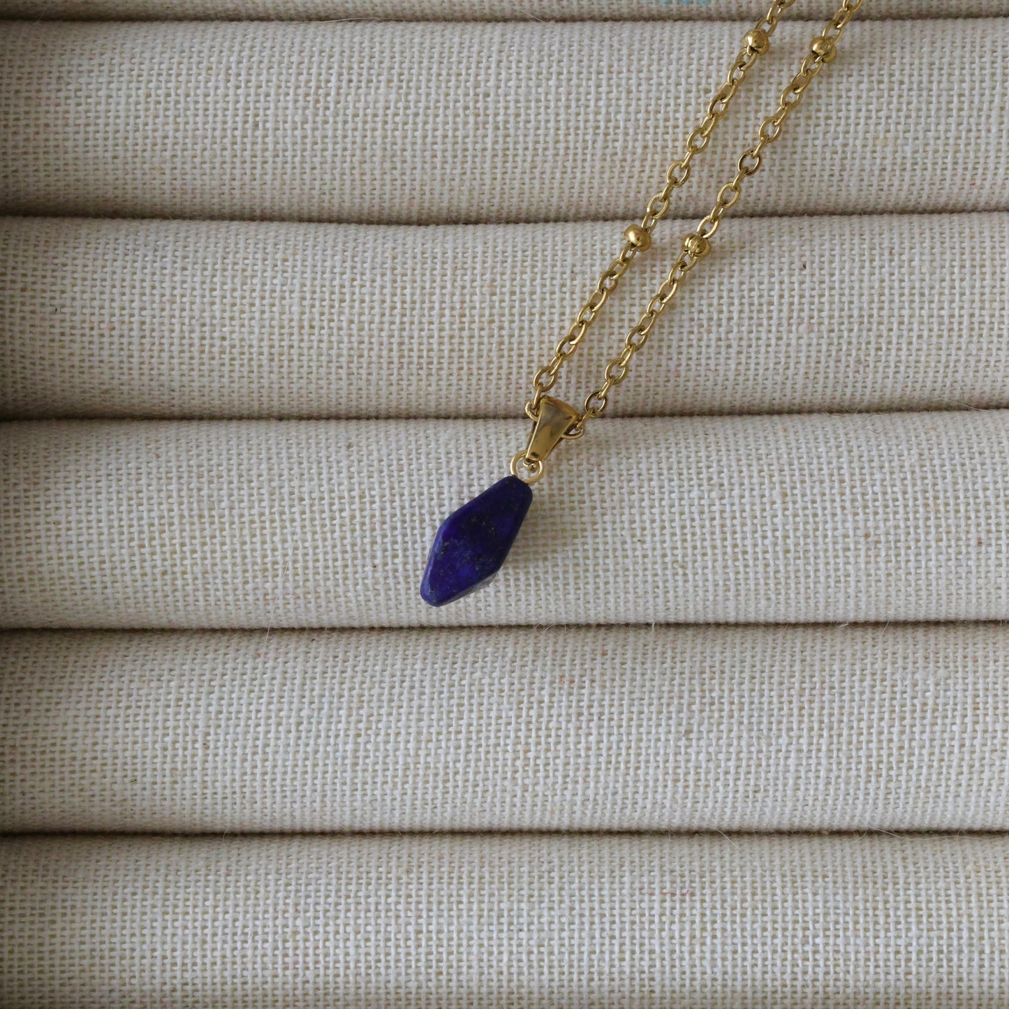 Vergoldete Lapislazuli Halskette | Silber Tropfen Edelstein Anhänger | Minimalist Jewelry
