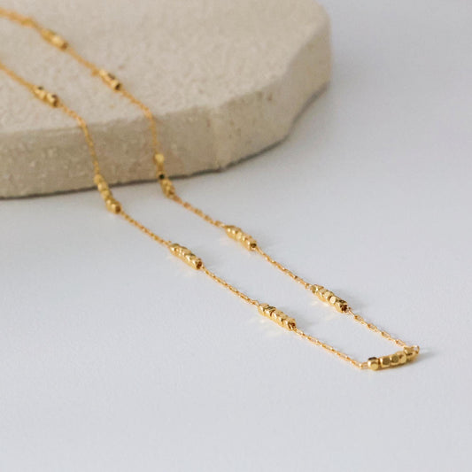 18K Vergoldete Würfel Anhänger Halskette: Minimalistischer zierlicher Schmuck