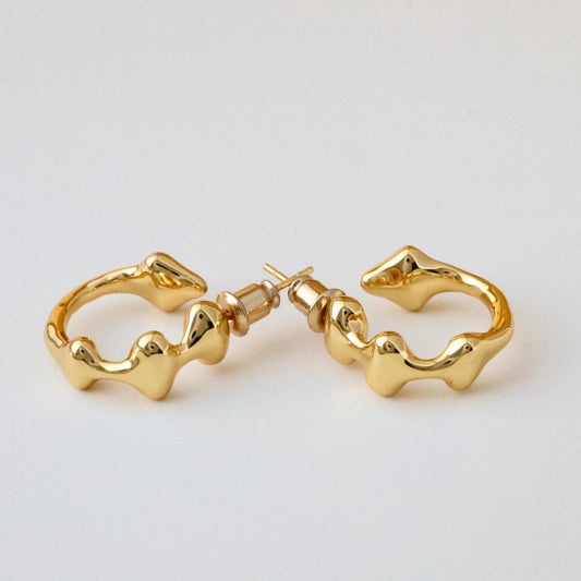 Stylische Schlange-Ohrringe|Gold Ohrringe|Creolen|Schlange Huggie Creolen|Kreolen|18K vergoldet Messing | Minimalist Jewelry