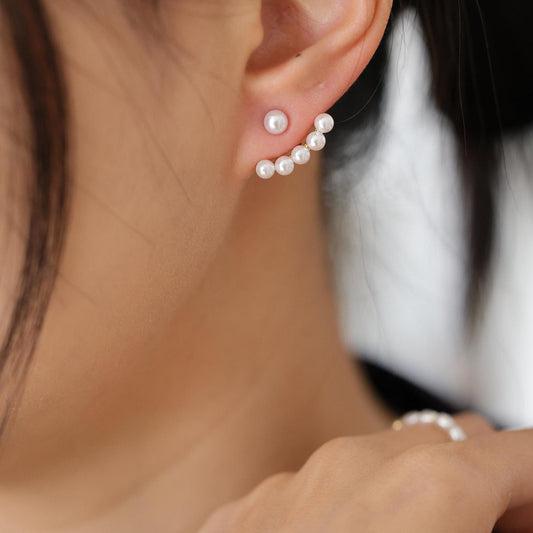 Zierliche Perlen Ohrstecker: Double Layer Design, einstellbare Passform | Minimalist Jewelry