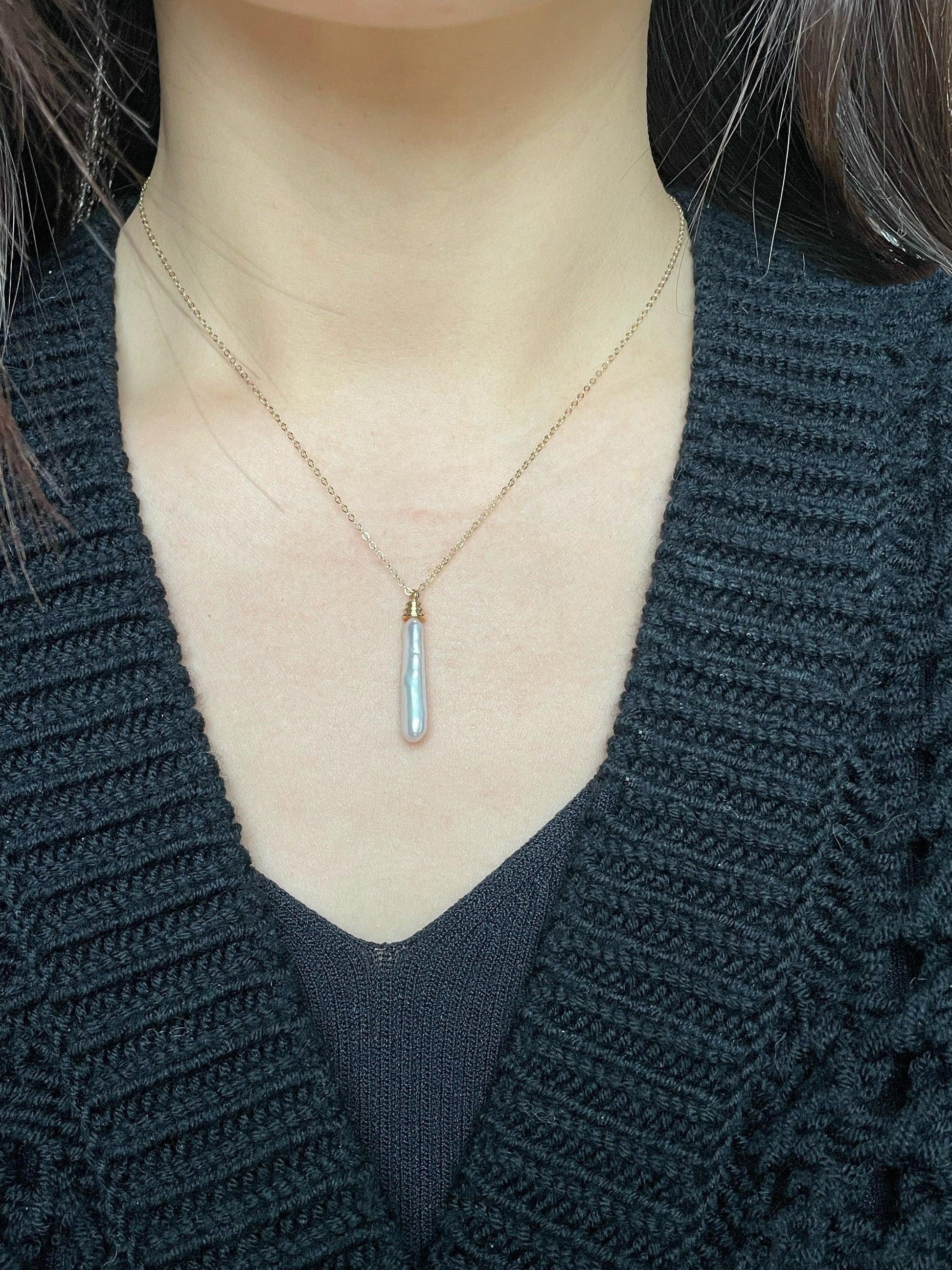 Minimalist Freshwater Baroque Pearl Pendant Necklace - LE´TIAN