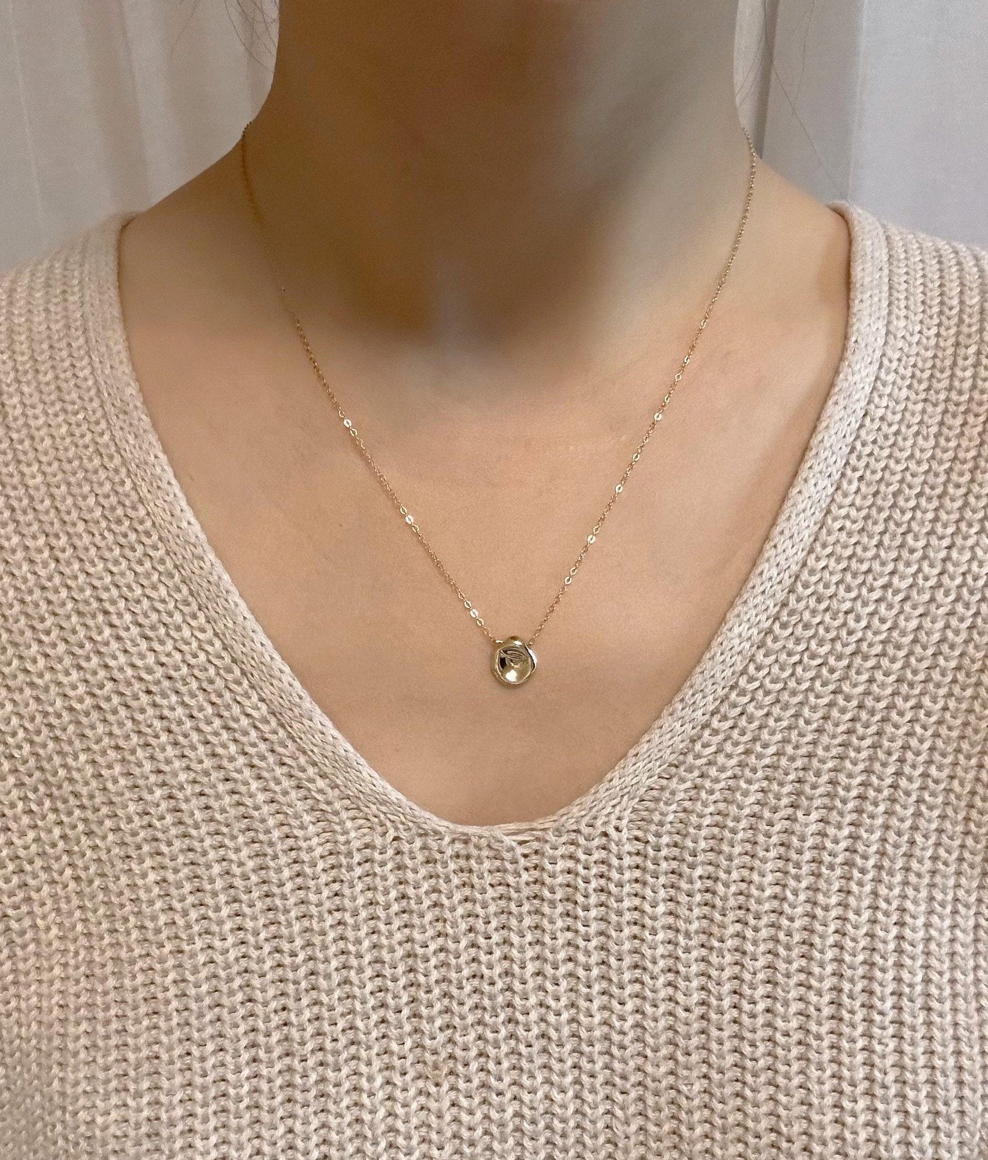 Minimalist necklace with pendant 14K gold plated - LE´TIAN